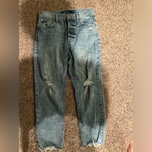3/$20 Gap acid wash cheeky straight jeans